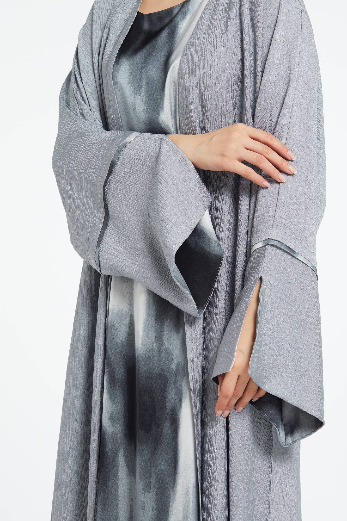 Ash Ombre Delicacy Abaya Telal Femina 